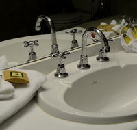 Club Inn Motel - Melbourne Tourism