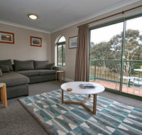 Cobb  Co 3/39 Cobbon Crescent - Melbourne Tourism