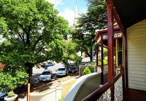 Cobb & Co House, Bha - Melbourne Tourism 2