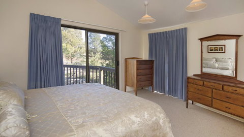 Cobbon Retreat - Melbourne Tourism 1