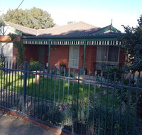 Cobram Cottage - Melbourne Tourism
