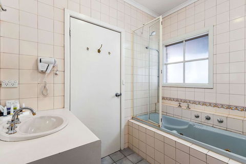 Comfort Inn Greensborough - Melbourne Tourism 1