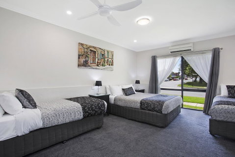 Comfort Inn May Park - Melbourne Tourism 1