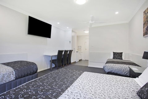 Comfort Inn May Park - Melbourne Tourism 2
