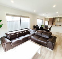 Comfortable 4BR 2Bath House Tarneit Melbourne - Melbourne Tourism