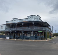 Commercial Hotel Curlewis - Melbourne Tourism