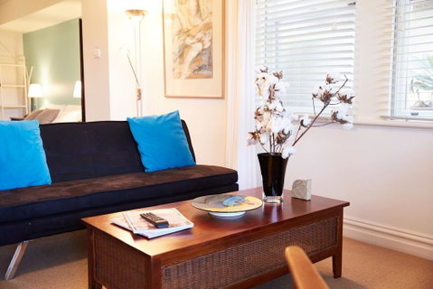 Convenient Studio With Lovely Courtyard - Melbourne Tourism 2