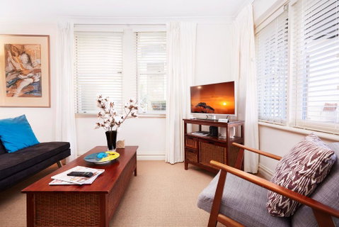 Convenient Studio With Lovely Courtyard - Melbourne Tourism 1