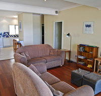 Cooinda 17 Dulconghi Street - Melbourne Tourism