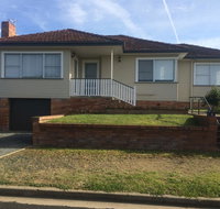 Costa Park Cottage Ena - Armidale - Melbourne Tourism