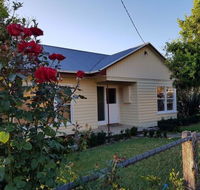Cottage on Main - Melbourne Tourism