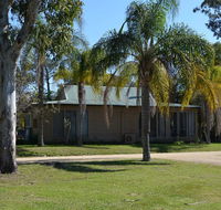 Cottage Port Stephens / Swan Bay NSW - Melbourne Tourism