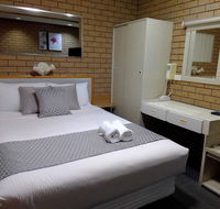 Country Home Motor Inn - Melbourne Tourism