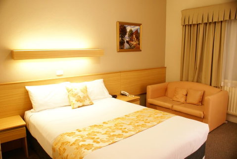 Country Lodge Motor Inn - Melbourne Tourism 2