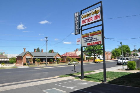 Country Lodge Motor Inn - Melbourne Tourism 0