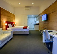 Crossroads Ecomotel - Melbourne Tourism