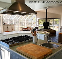Crowes Nest Apartments - Melbourne Tourism