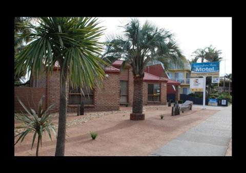 Cunningham Shore Motel - Melbourne Tourism 2