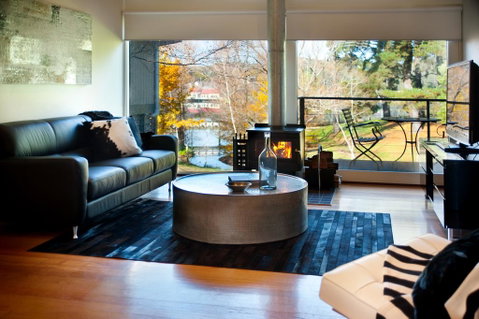 Daylesford Lake Villa 1 - Melbourne Tourism 3