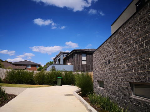 Delicate And Peaceful Bundoora Townhouse 20-R2 - Melbourne Tourism 2
