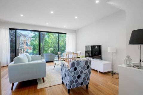 Designer Taste 2BR Townhouse@Hawthorn - Melbourne Tourism 3
