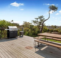 Dimmicks Retreat 300m to beach - Melbourne Tourism