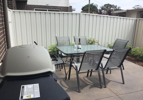 Discover Warilla - Bright And Airy Townhouse Near The Beach And Lake - Melbourne Tourism 1