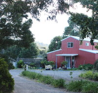 Dixiglen Farm - Melbourne Tourism