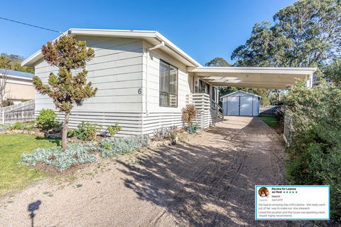 Eagle Bay Cottage - Melbourne Tourism 0