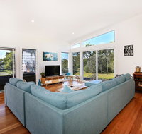 Eagleview - Pet Friendly - 4 Min Walk to Beach - Melbourne Tourism
