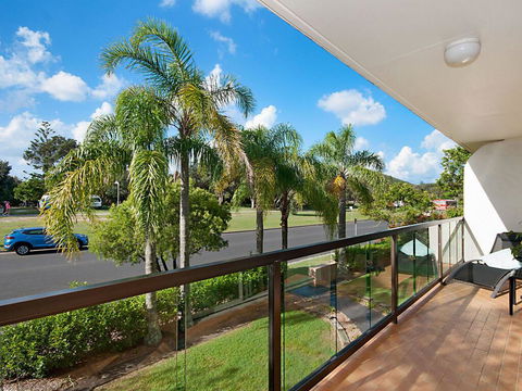 EAST COAST ESCAPES - Byron Beachfront - Melbourne Tourism 0