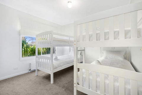 Easy Living Rosebud - Melbourne Tourism 3