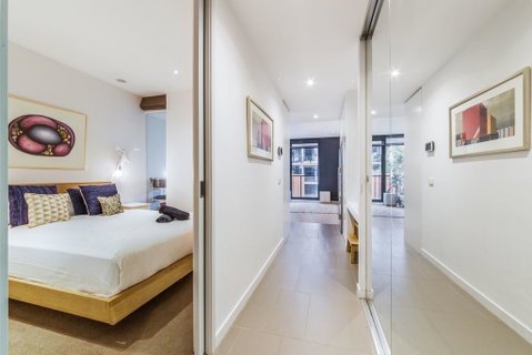 Elegant 1 Bed 1 Bath & Free Parking - Melbourne Tourism 0