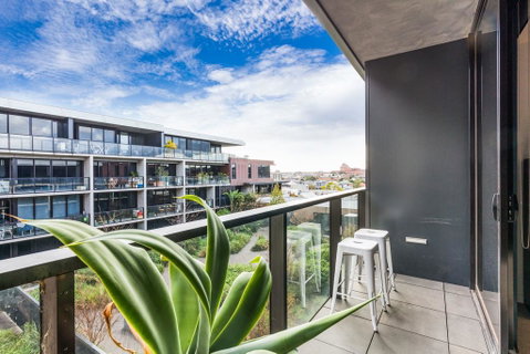 Elegant 1 Bed 1 Bath & Free Parking - Melbourne Tourism 2