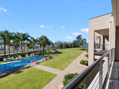 ELSINOR Townhouse 6 Mulwala - Melbourne Tourism 2
