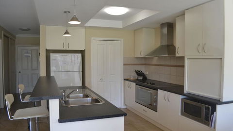 ELSINOR Townhouse 7 Mulwala - Melbourne Tourism 3