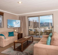 Erulisse-Spacious townhouse with magical lake views - Melbourne Tourism