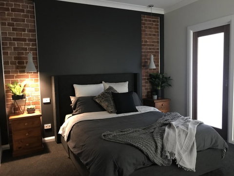 Executive Villa, Private 2 Bedroom In Ideal Location - Melbourne Tourism 0