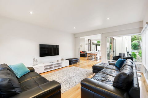 FAIRSEA RETREAT - RYE - Melbourne Tourism 1