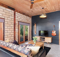 Falls River Luxury Accommodation - Melbourne Tourism