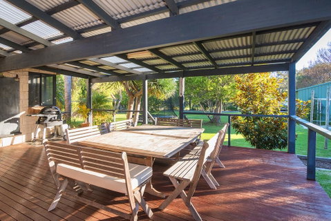 Family Friendly Holiday Haven - Melbourne Tourism 0