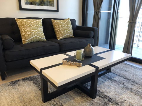 Family Home -Best Of South Bank With Car Park - Melbourne Tourism 3