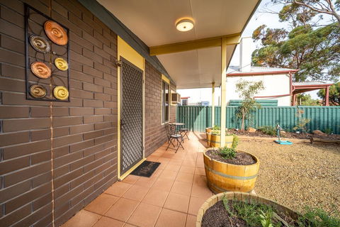 Flinders Ranges Bed And Breakfast - Melbourne Tourism 2