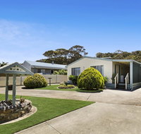 Four Sisters - beachside holiday - Melbourne Tourism