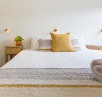 Fox on the Run - Motel Kilmore - Melbourne Tourism