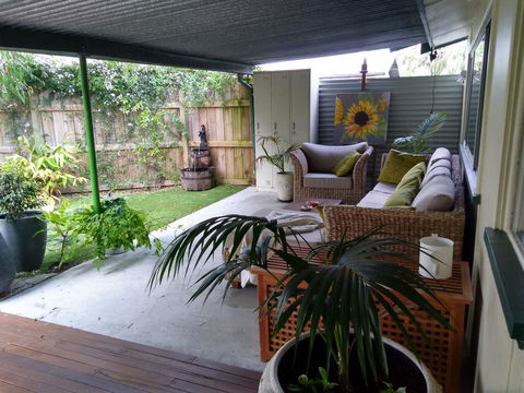 Friends Holiday House - Melbourne Tourism 2