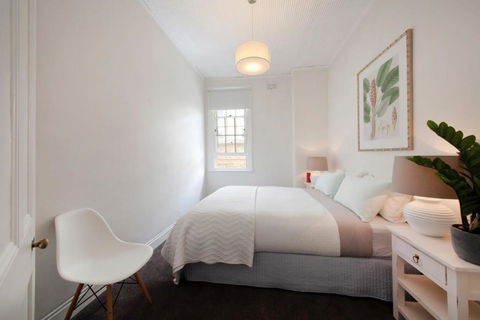 FUN TIMES In HUGE House 1 Minute To SYDNEY HARBOUR - Melbourne Tourism 3