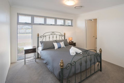 GALE HOUSE - Melbourne Tourism 1