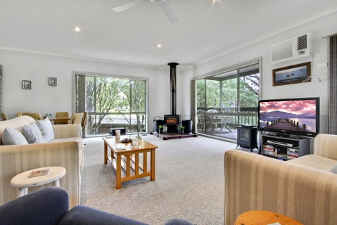 Garnet House - Melbourne Tourism 0