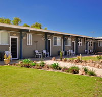 Getaway Villas Unit 38-2 - 1 Bedroom Self-Contained Accommodation - Melbourne Tourism